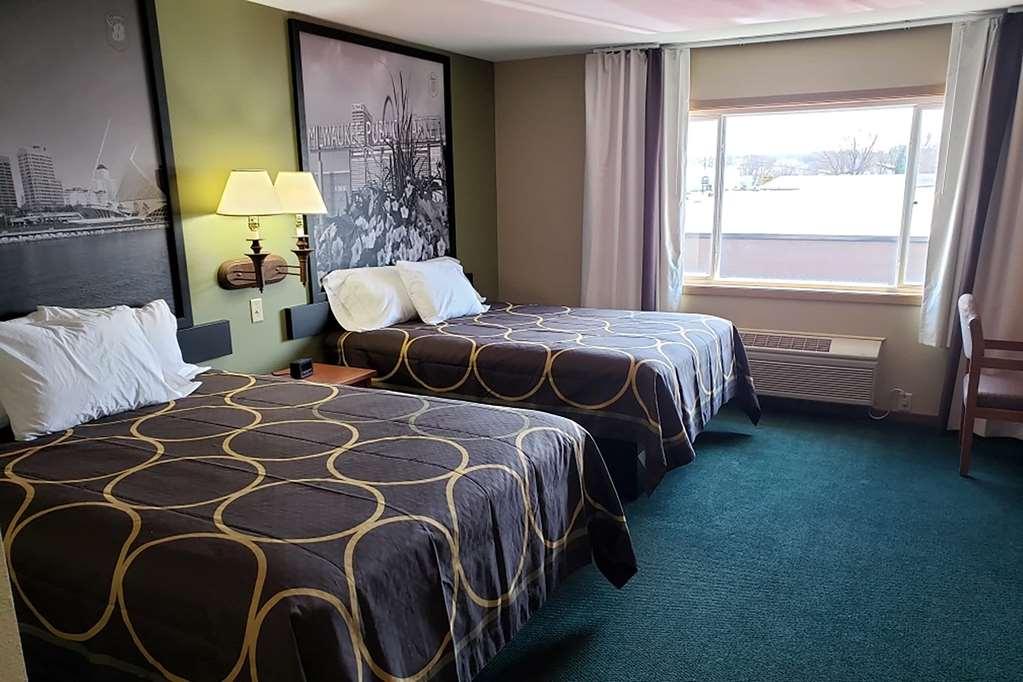 Готель Super 8 By Wyndham Berlin Wi Номер фото